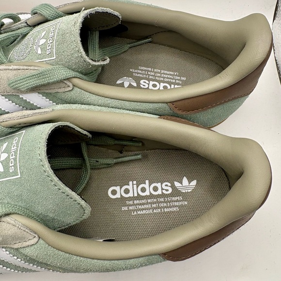 adidas gazelle silver green womens Women's Adidas Gazelle Indoor Shoes